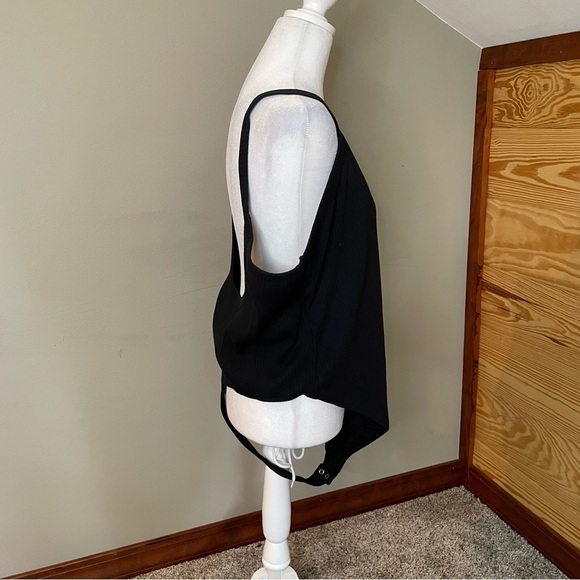 Good American Ribbed Scoop Back Sleeveless Thong Bodysuit in Black 4X NWT - Picture 3 of 11